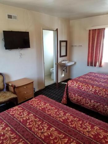 Lido Hotel Main image